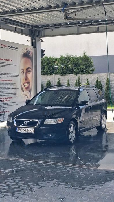 Volvo V50 Volvo V50 2.0D • 2007 • Polift 2 komplety opon