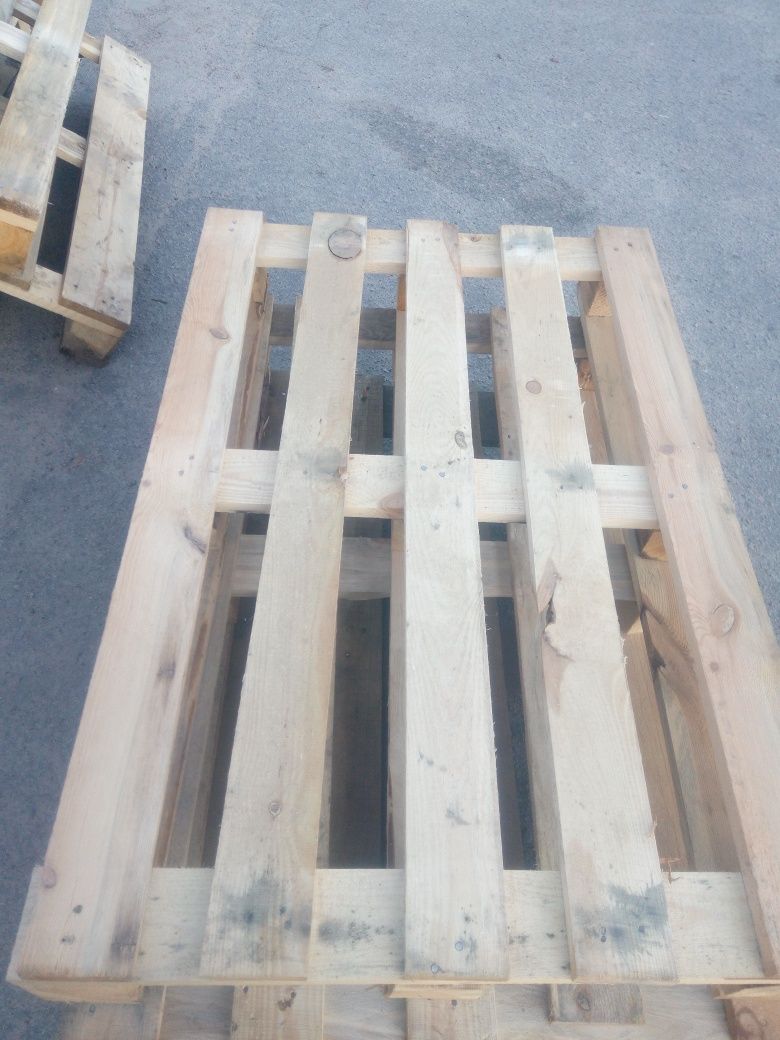 Продам б/у піддони 120*80