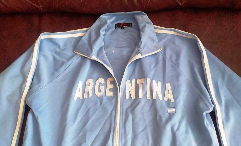 Спортивна кофта *ARGENTINA*, б/в