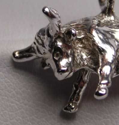 Srebrna zawieszka byk figuralny zodiak