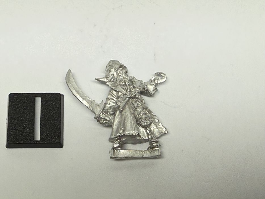 Warhammer Pirate Captain of Sartosa