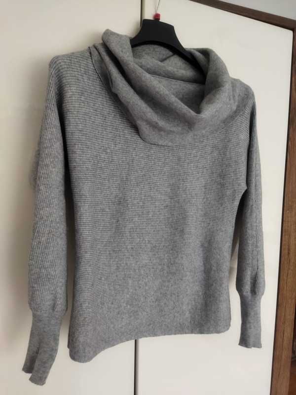 Sweter z golfem damski Reserved. Szary popielaty. Rozmiar M.