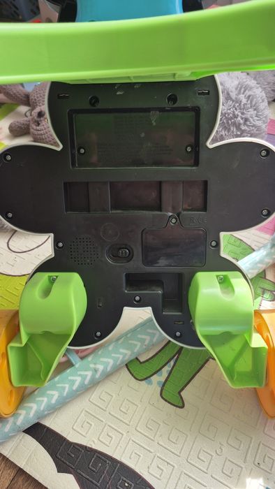 Каталка, ходунки, толокір від Fisher Price музика(tiny love, chicco)