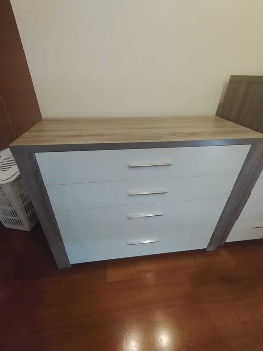 Cómoda Paris Carvalho Cinza/Branco