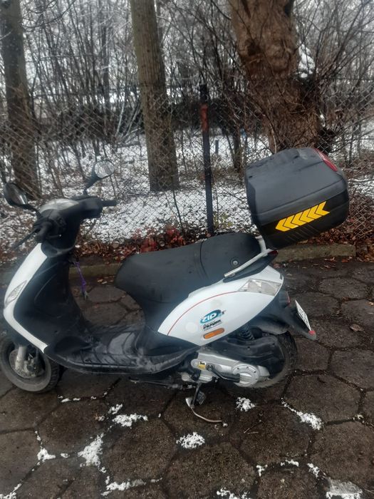 Skuter motorower  Piaggio c25 2015