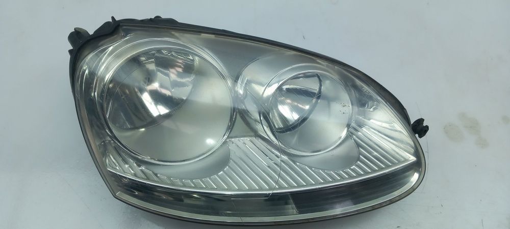 Ótica / farol direita VOLKSWAGEN Golf V Variant (1K5)