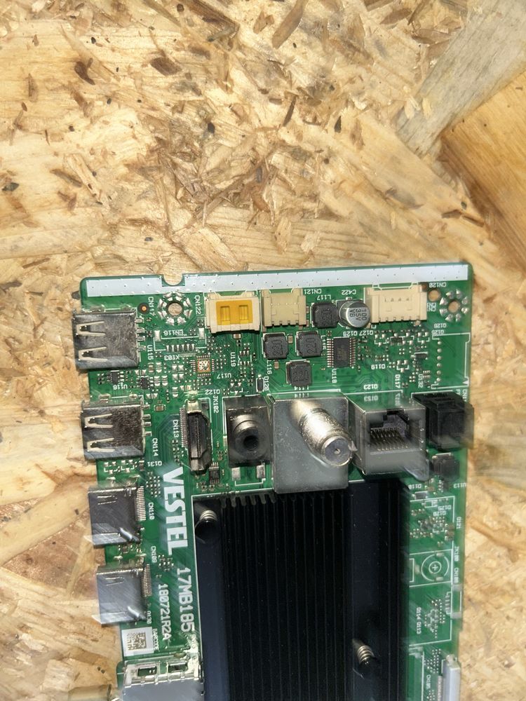 Placa principal Vestel 17MB185