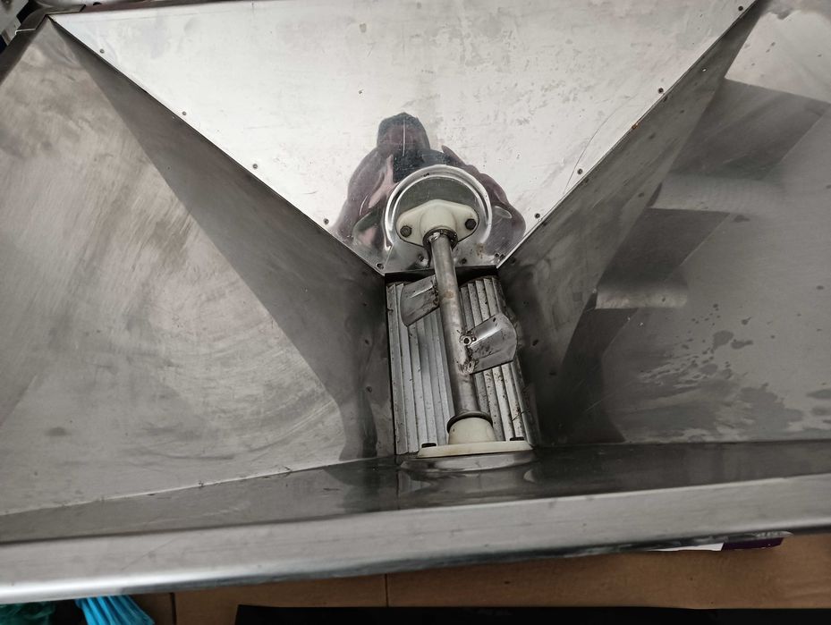 raladeira de uvas em inox como nova marca Lena, um achado!