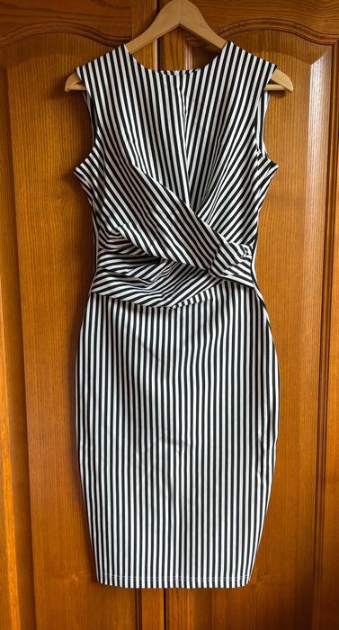 Сукня жіноча нова Плаття Платье женское новое миди силуэтное