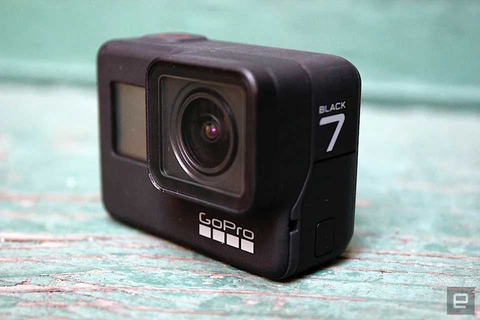 GoPro Hero 7 Black + Bateria extra + Tripé