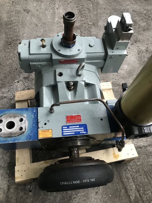 Pompa hydrauliczna dużej mocy Oilgear PVLVKR-320