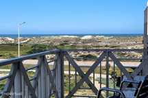 Apartamento T2 em frente à praia e com vista de mar