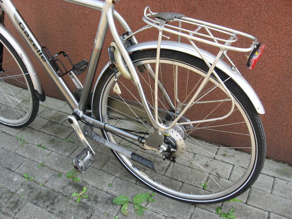Aluminiowa męska trekkingowa Gazelle koła 28