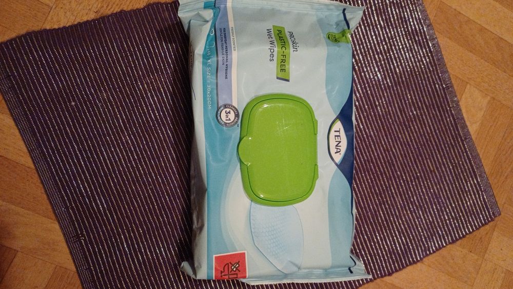 Nowe 12 opakowań chusteczki nawilżane Tena 576 sztuk