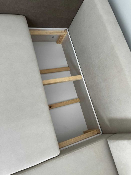 Диван кутовий бежевий САМОВИВІЗ