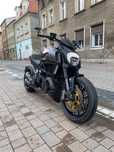 Sprzedam motocykl Ducati Diavel czarny