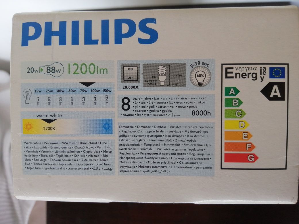 Lâmpada eco Philips 20w comandada à distância