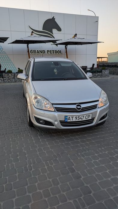 Продам Opel Astra h
