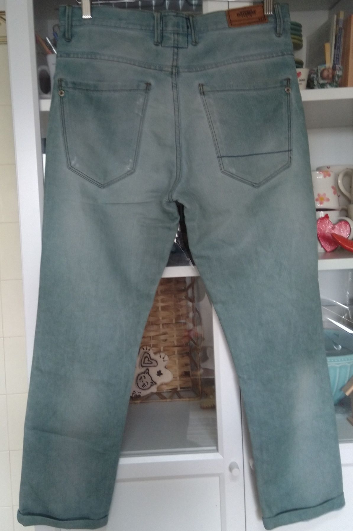 Calças claras tamanho 40 Pull & Bear