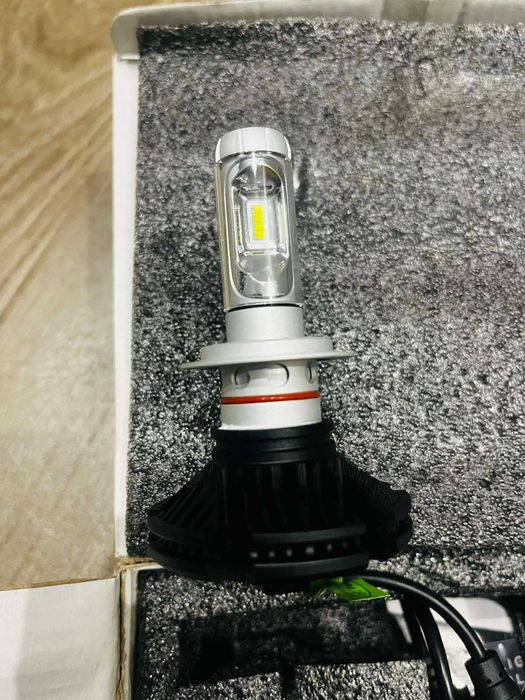 Автолампи свтлодіодні   CARLAMP DAY LIGHT LED 6000 LM 6000 K H11