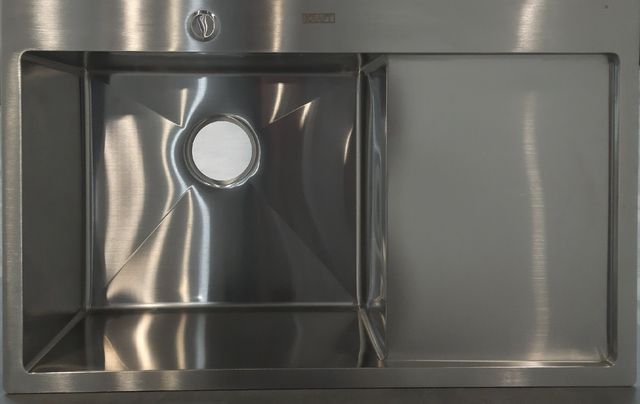 Мойка для кухни с крылом из нержавейки Kraft HS7849BR/L чаша прав/лева