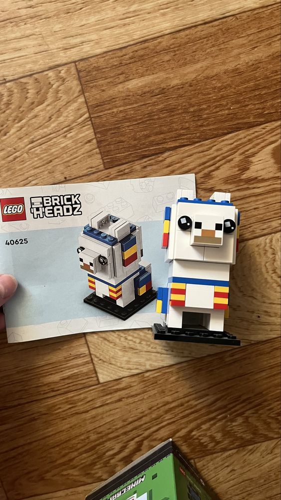 Lego lama Minecraft pełne
