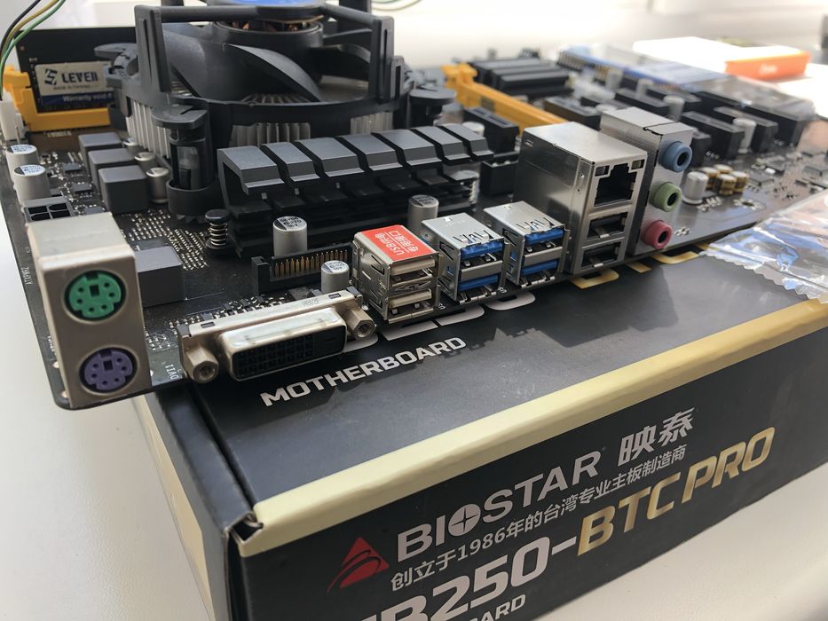 Комплект Biostar TB250-BTC+ проц. Intel G3900 + кулер, ddr 4gb.