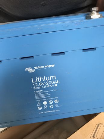 bateria litio Victron 12.8V-200Ah smart LiFePO4