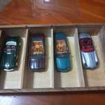4 BMW 1/43 com caixa de madeira e acrílico NOVO