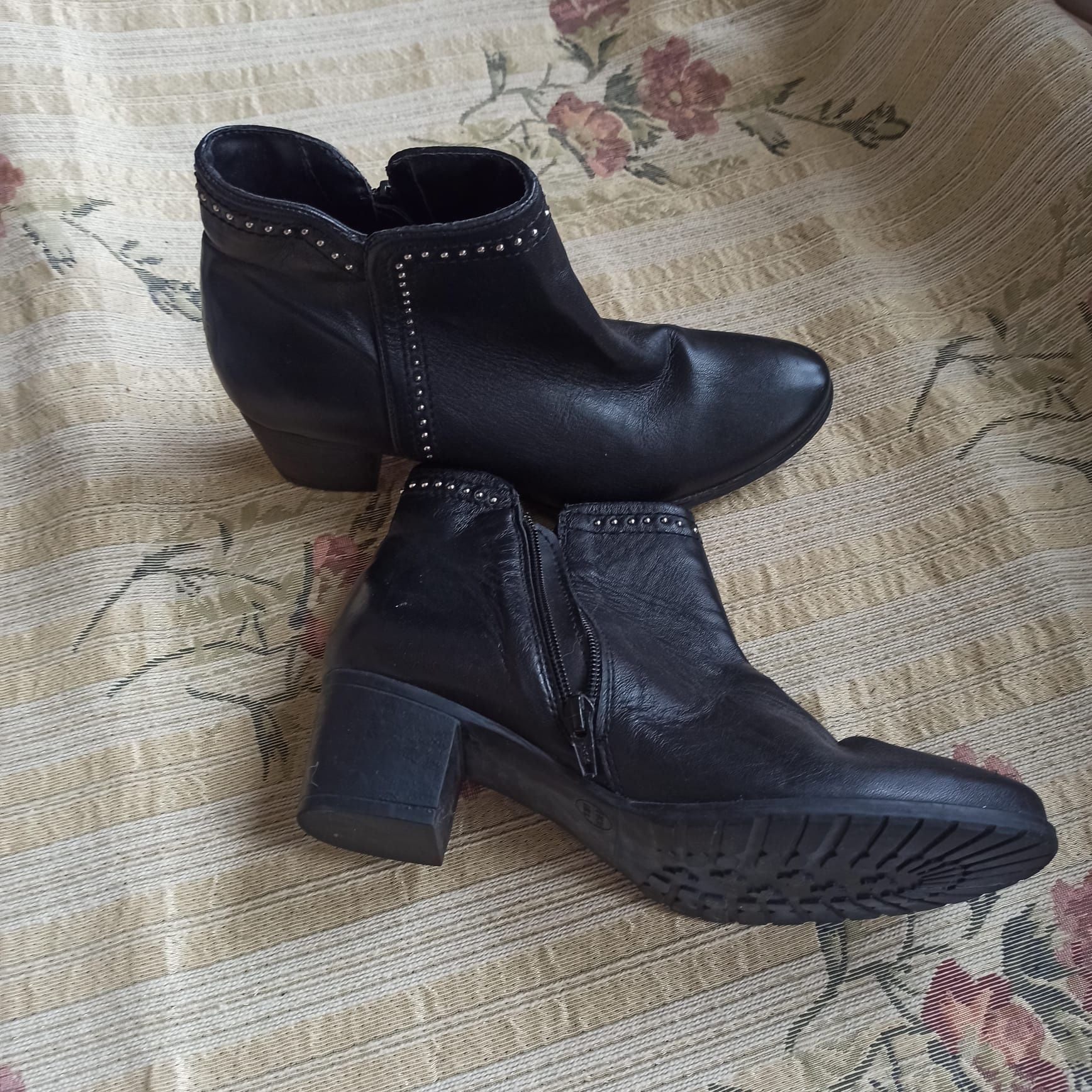 Buty zimowe kozaki krótkie