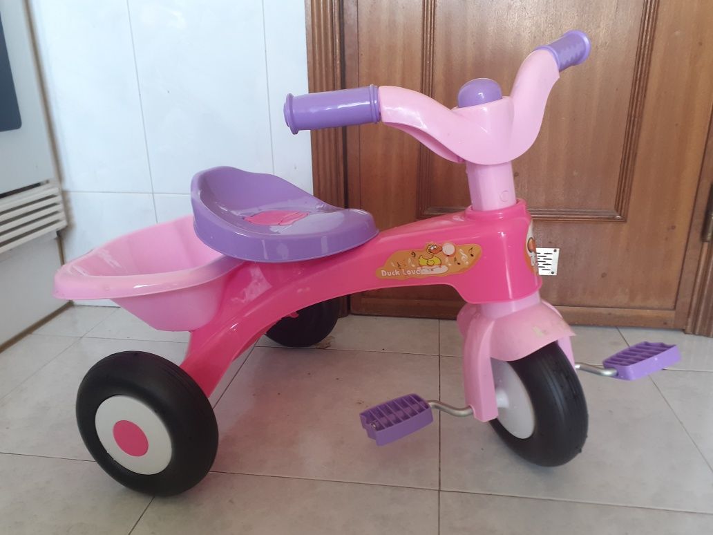 Triciclo Rosa 1 a 3 anos