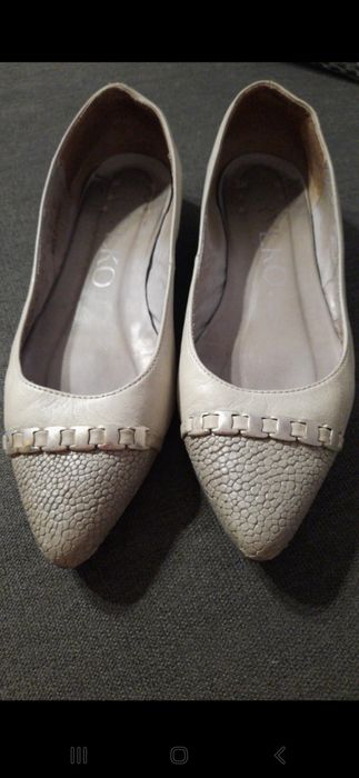 Szare baleriny Ryłko