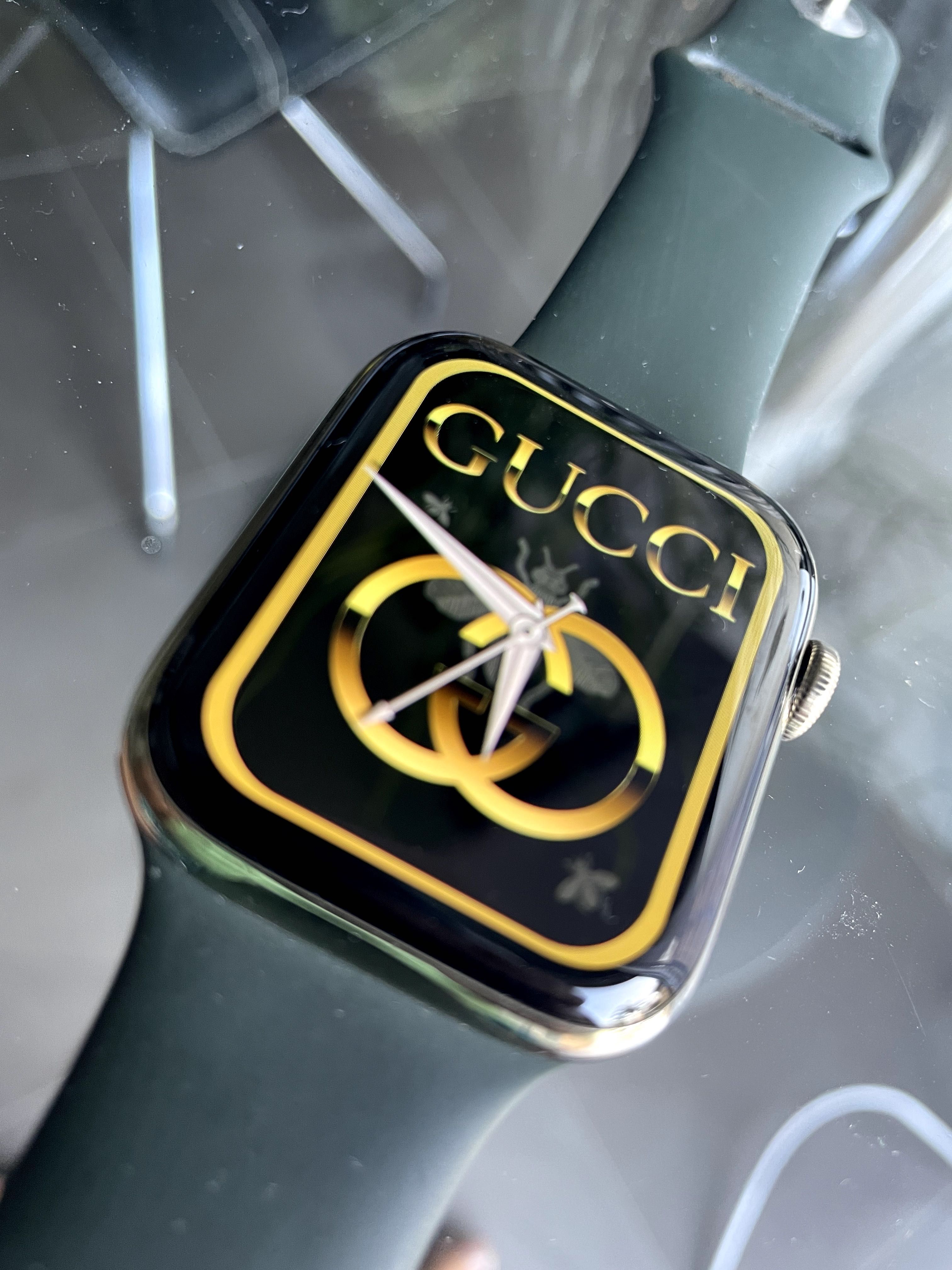 Apple Watch 6 - Cellular & GPS - Aço Inoxidavél e Vidro Safira