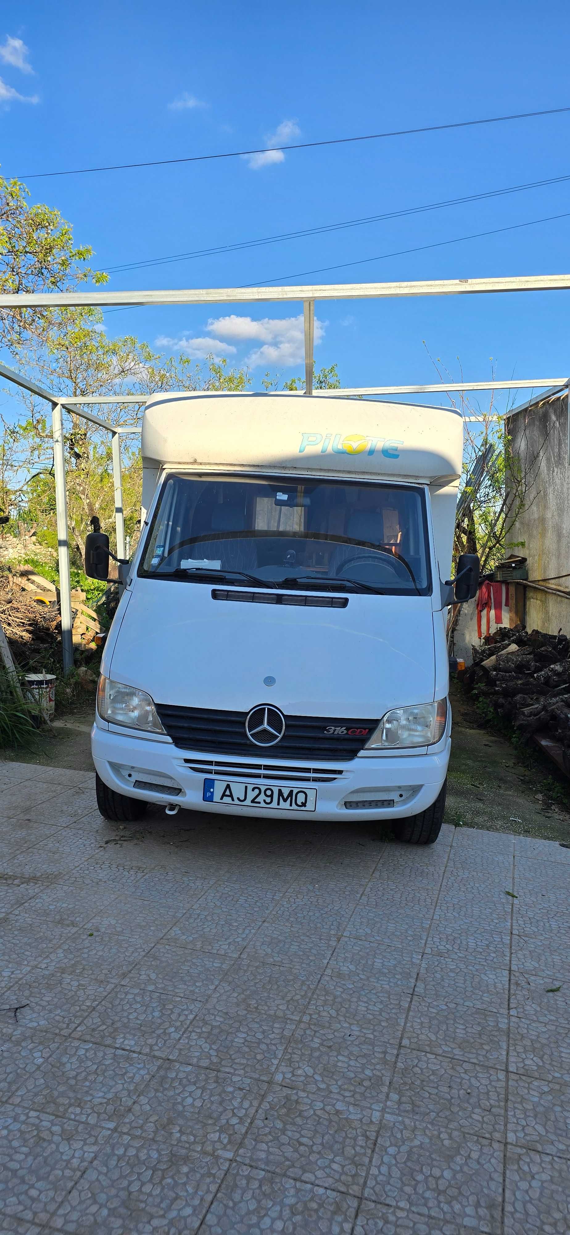 Autocaravana Mercedes-Benz