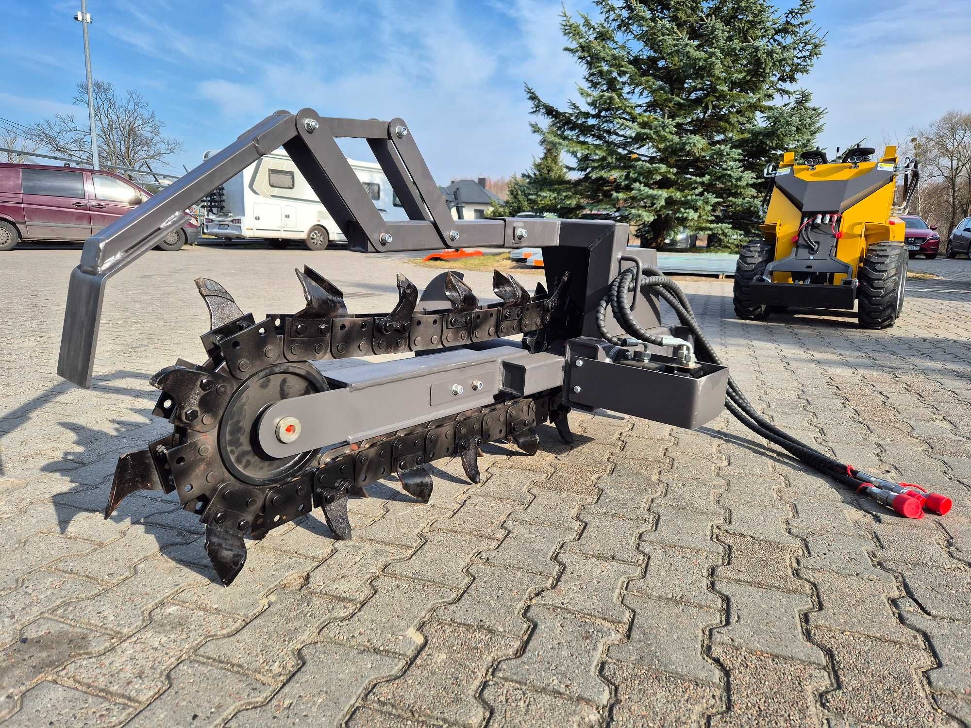 Koparka łańcuchowa hydrauliczna,ramię kopiące pod kable mini koparkia