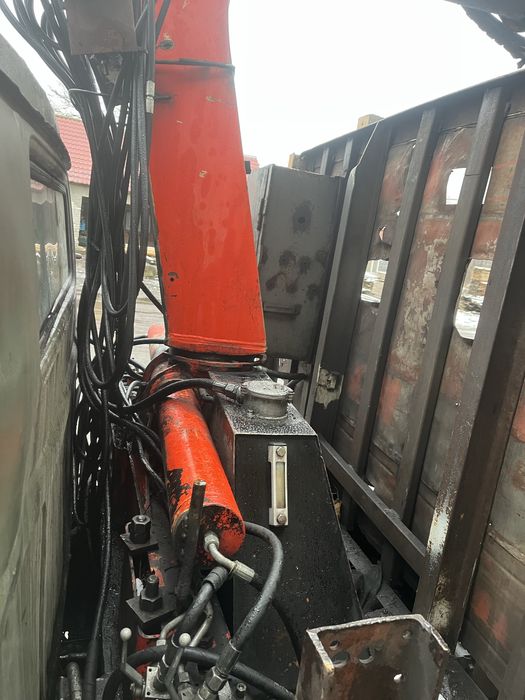 Зил 131 маніпулятор.