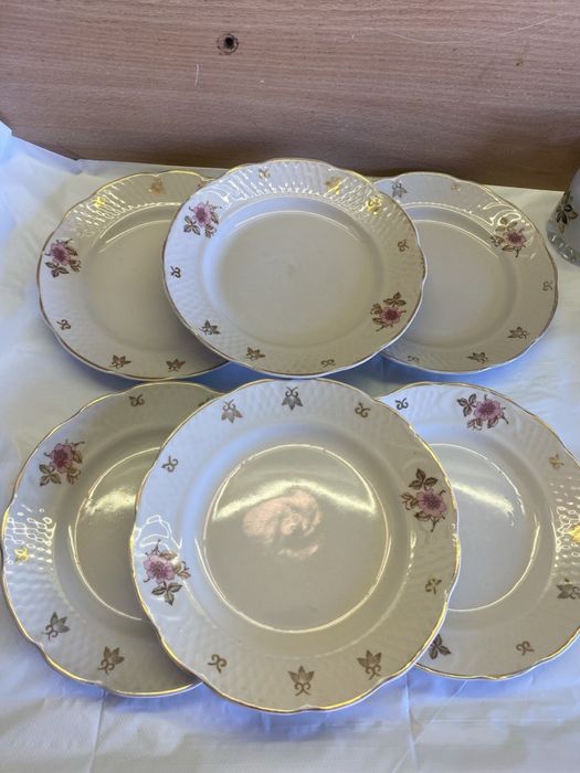 Комплект з 6 радянських фарфорових тарілок. Коростень