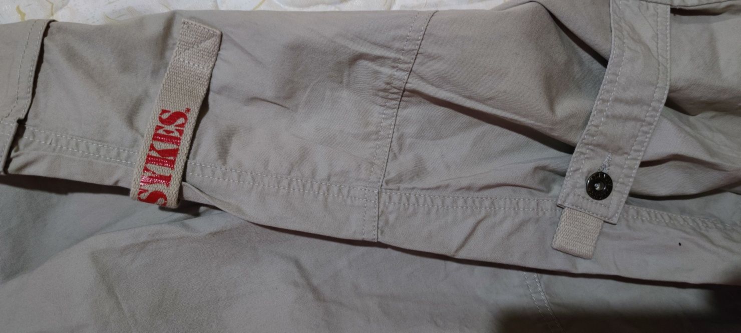 Levi's cargo pants