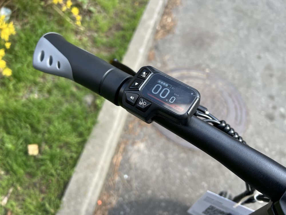 Kompaktowy rower elektryczny FIIDO D3 PRO 36v 17KG 14’ czarny/biały /S