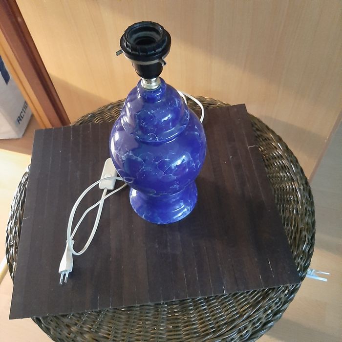 porcelanowa piękna lampka