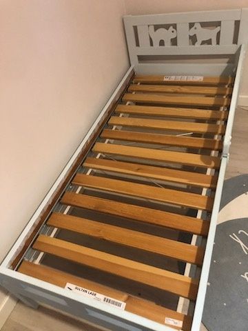 Łóżko IKEA KRITTER  165x75 wraz z materacem.