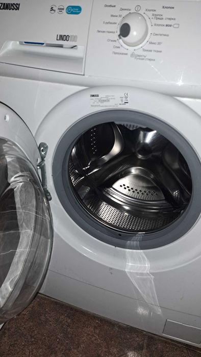 Пральна машина Zanussi Lindo100 в гарному робочому стані