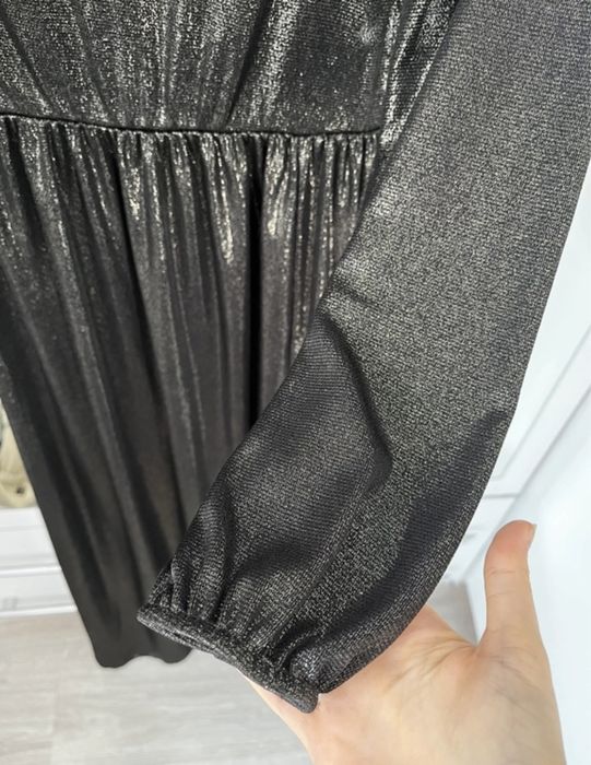 Długa sukienka wieczorowa balowa