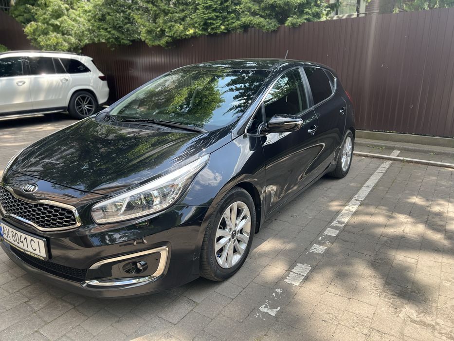 Продаж Kia Ceed 2017 від ВЛАСНИКА
