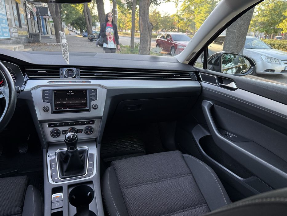 Volksawagen Passat 2015 год, 1.6 дизель, механика