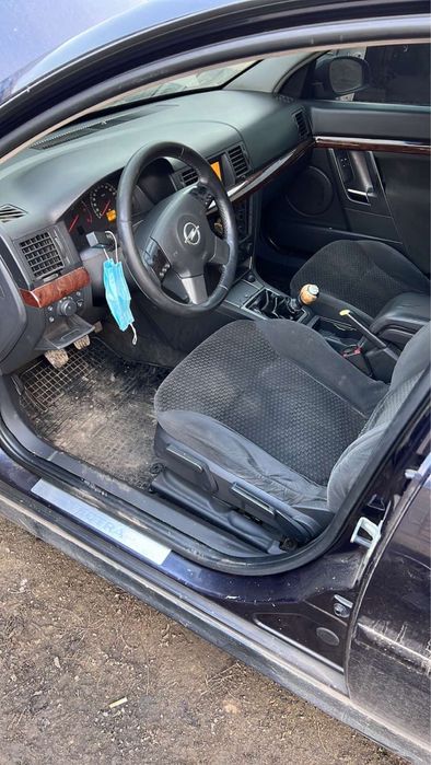 Сиденья вектра Ц 2003 седан передние/задние