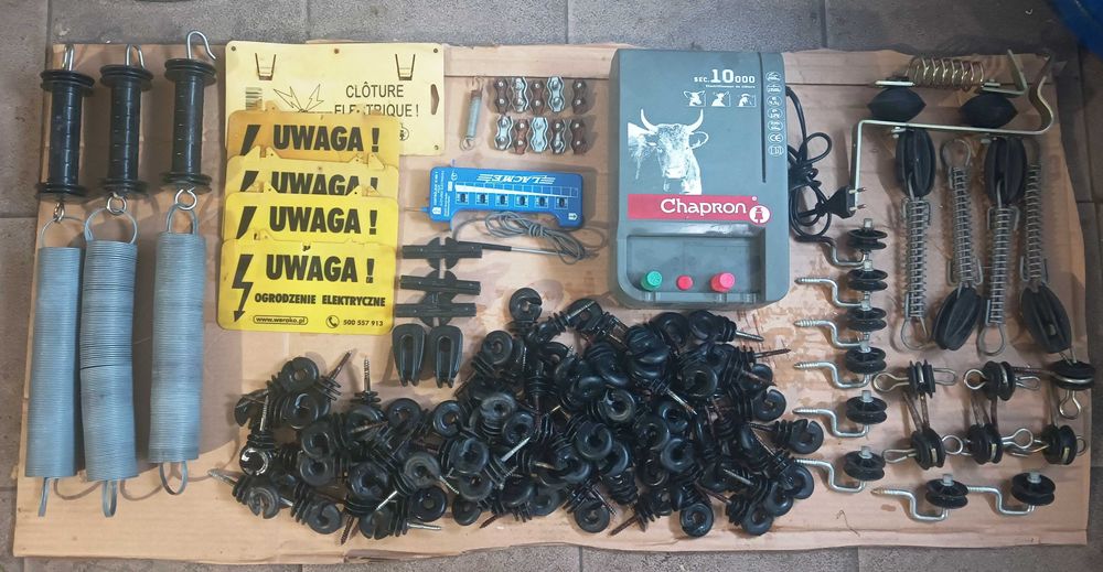 Mocny pastuch dla bydła i dzikich zwierząt Chapron SEC10000 5J zestaw