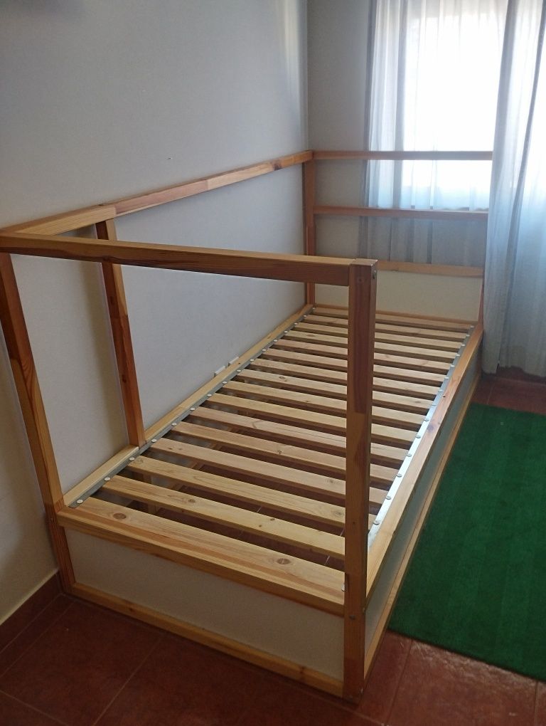Cama IKEA - como nova - Para despachar hoje