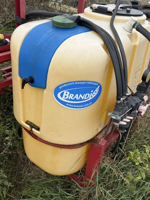 Opryskiwacz Brandi 12m 400l