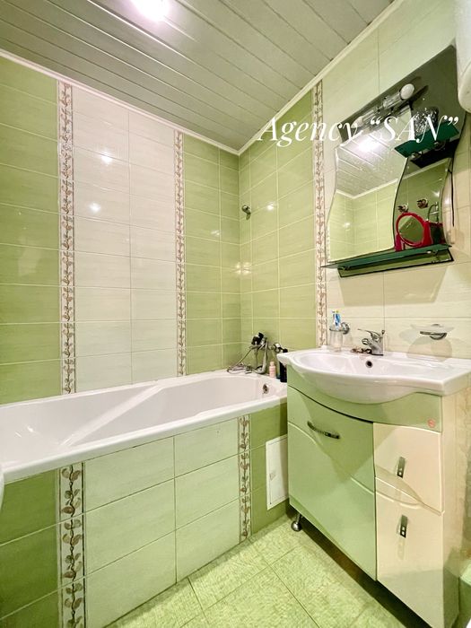 Здаю в оренду квартиру в Центрі вул. Новомістенська